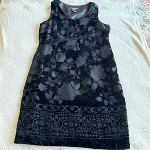 Saint Tropez West Black Floral Midi Dress